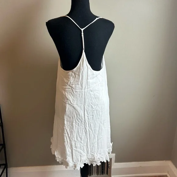 Lulus ‘Lily Love Ivory Shift’ Dress - Picture 6 of 6